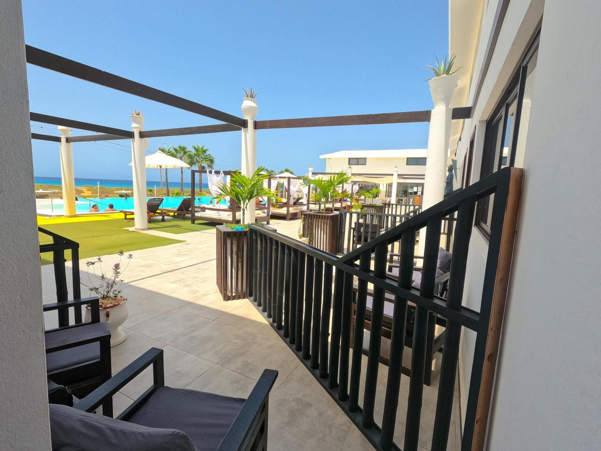 Hotel Livvo Budha Beach Santa Maria Ngoại thất bức ảnh