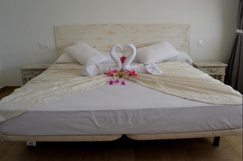 Hotel Livvo Budha Beach Santa Maria Phòng bức ảnh